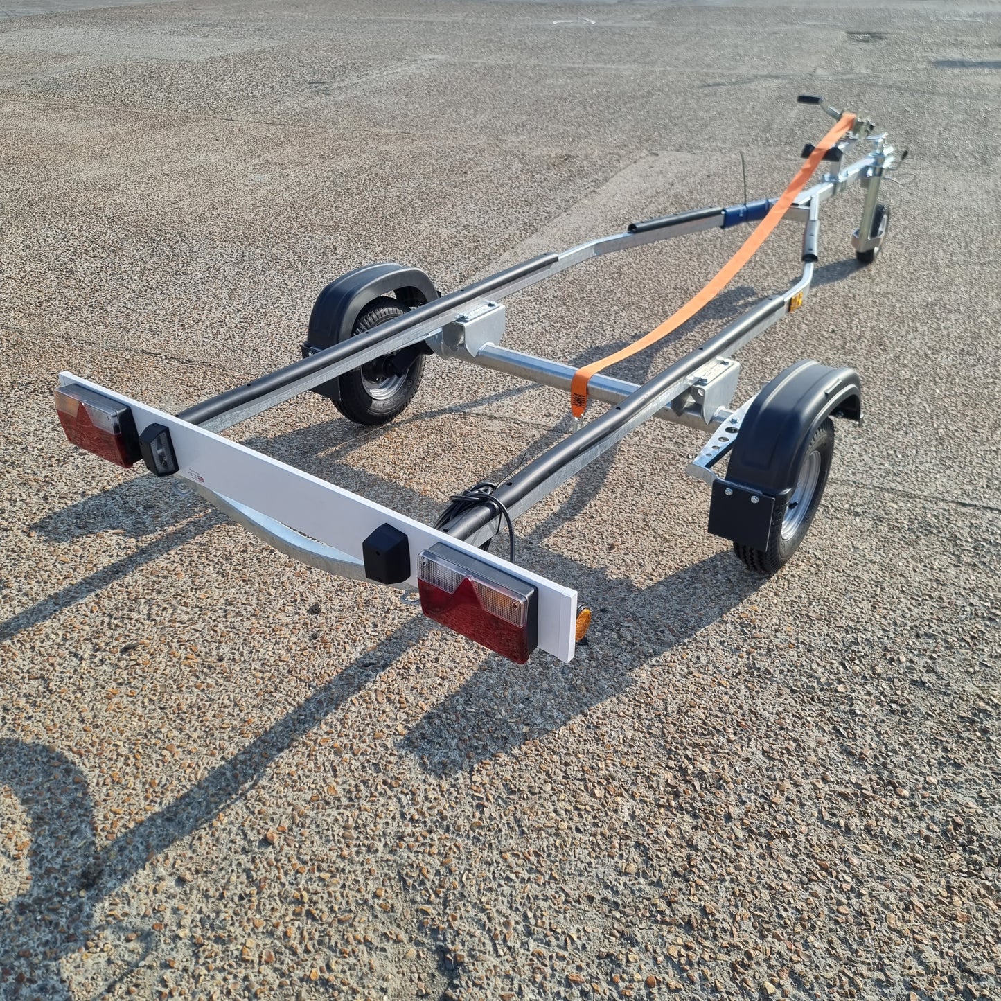 Indespension Coaster Nano Trailer