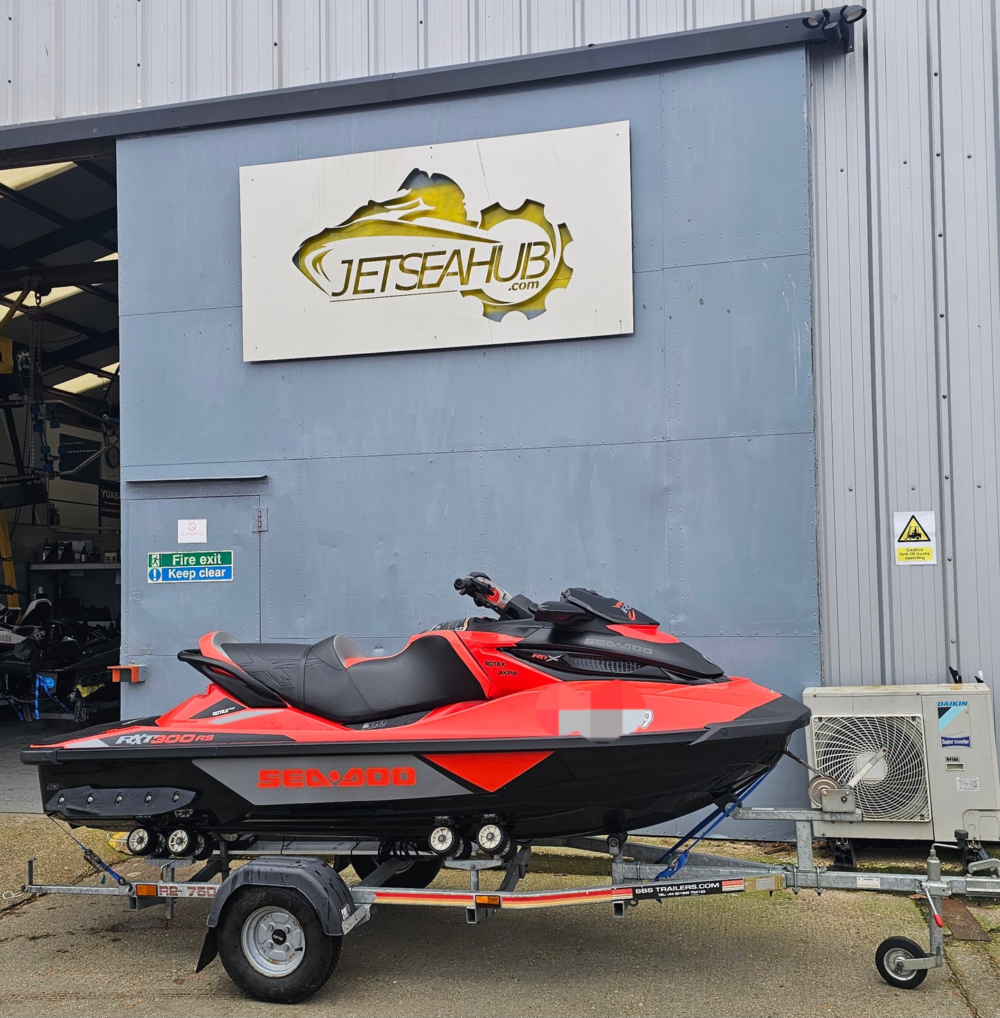 2017 Pre-owned Sea-Doo RXT-X 300 RS
