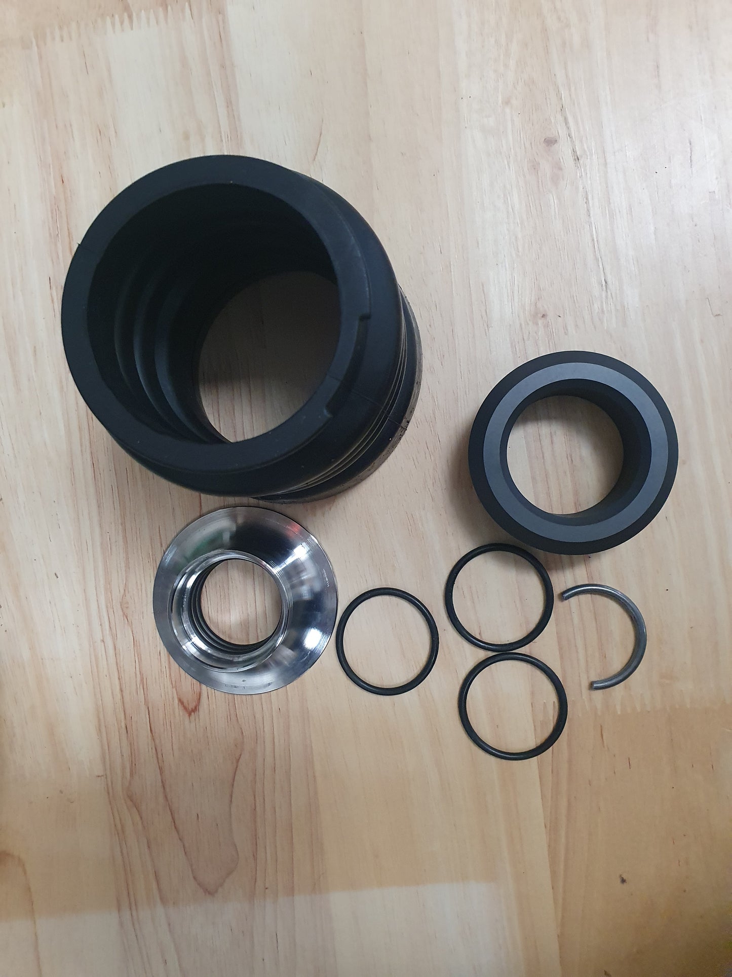 295501206 Carbon Ring Kit