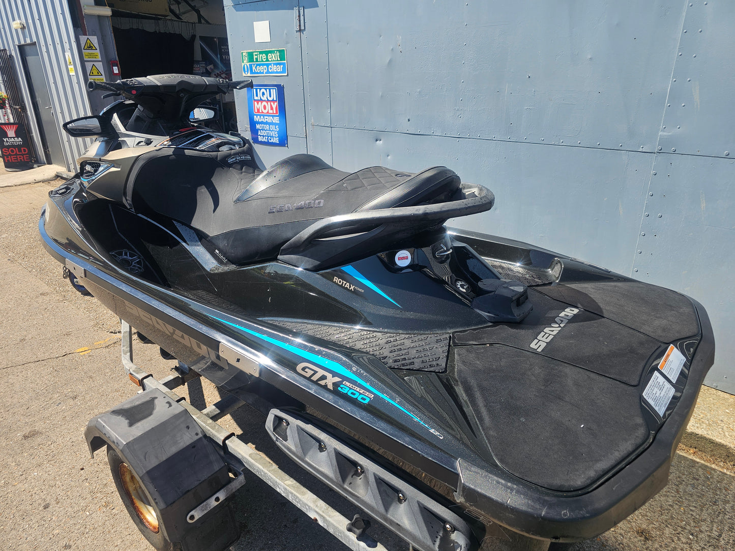 2017 Pre-owned Sea-Doo GTX LTD 330hp