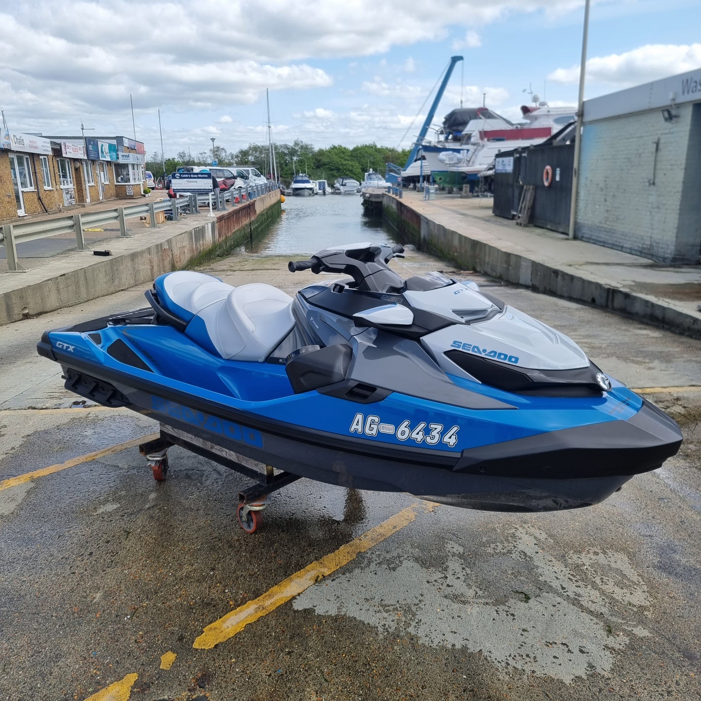 2019 Used Sea-Doo GTX s 230hp