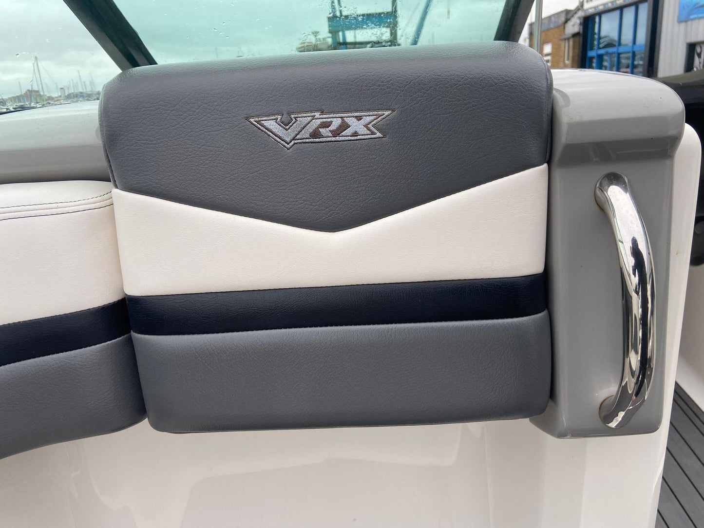CHAPARRAL 223 VRX - Jet Boat