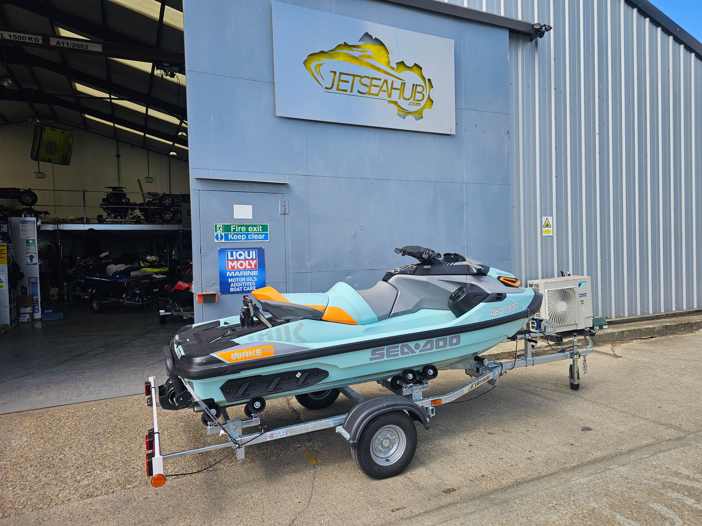 2022 Pre-owned Sea-Doo Wake Pro 230hp