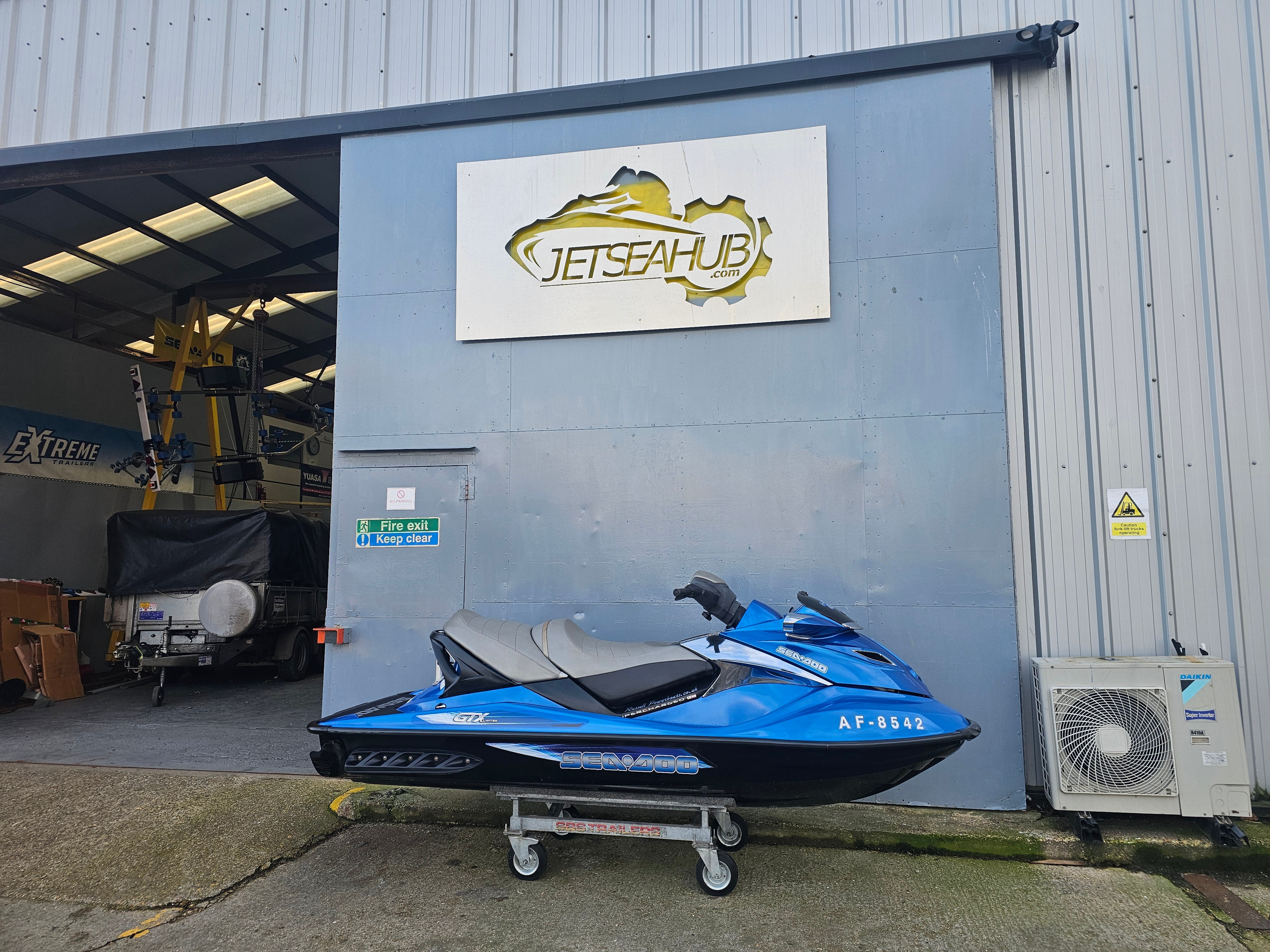 2007 Pre-owned Sea-Doo GTX Limited 215hp - Main Image
