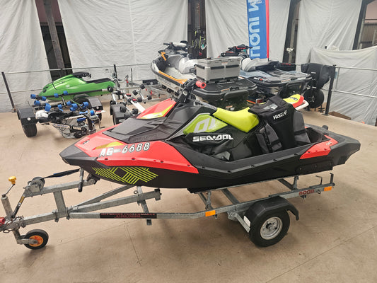 2020 Pre-owned Sea-Doo 3up Spark Trixx 90hp