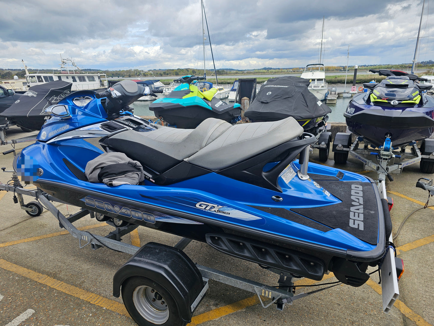 2007 Pre-owned Sea-Doo GTX Limited 215hp