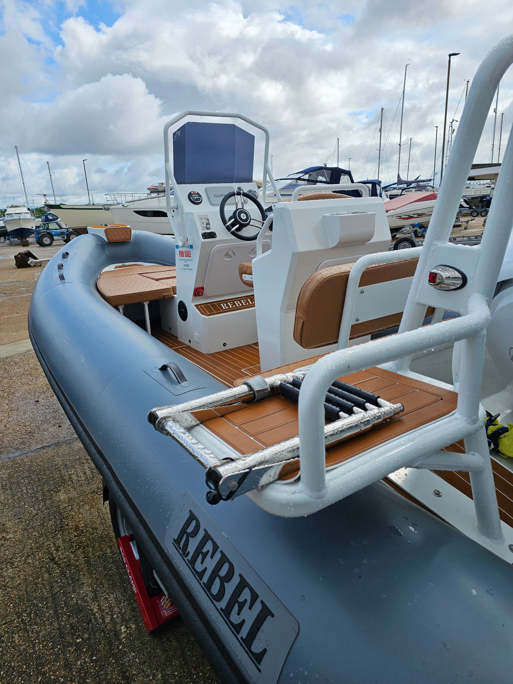 Rebel Riot Rib 560 - Full On Water Package EX-DEMO