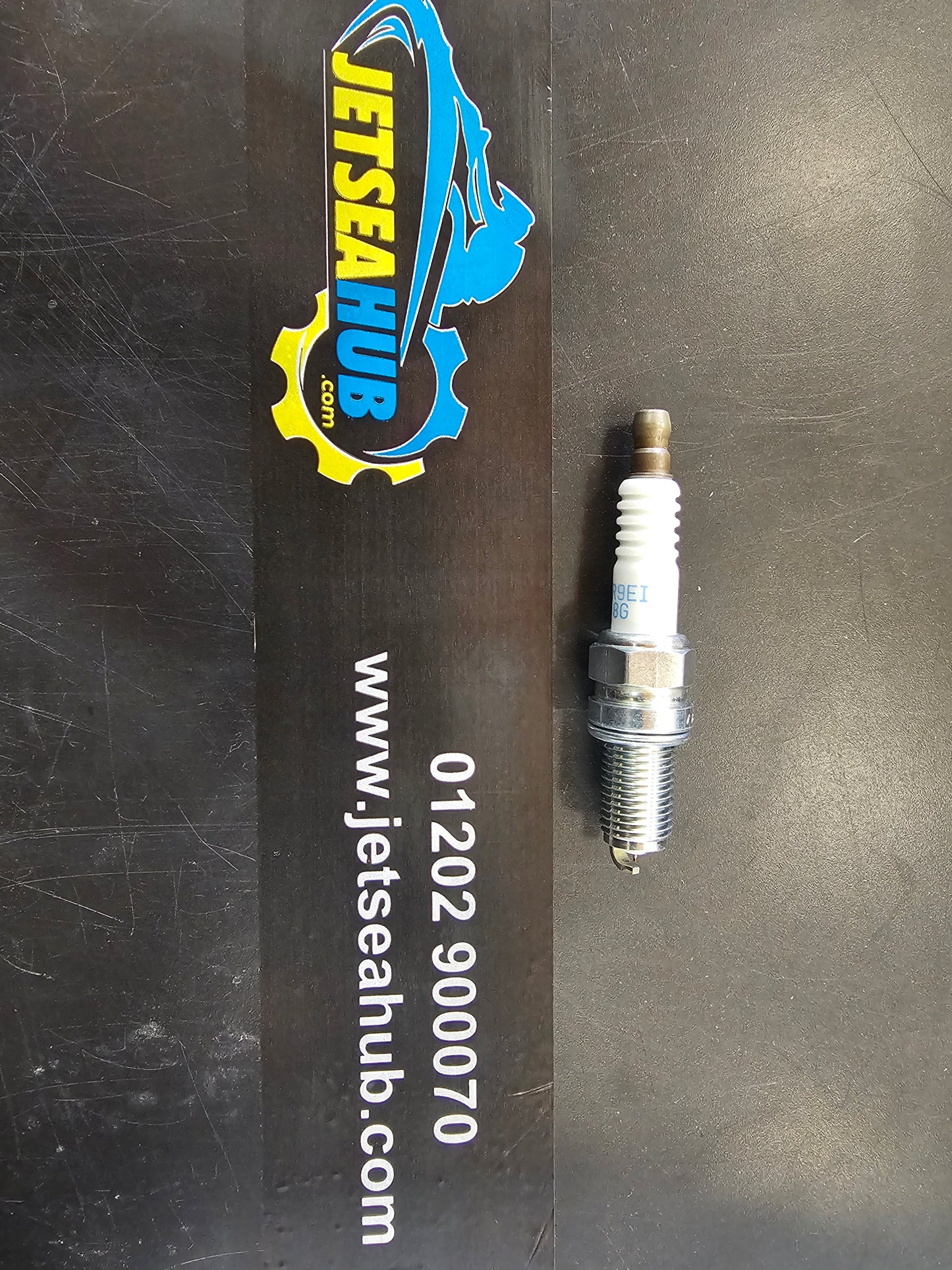 Sea-Doo 325 Spark Plugs - KR9EI8G
