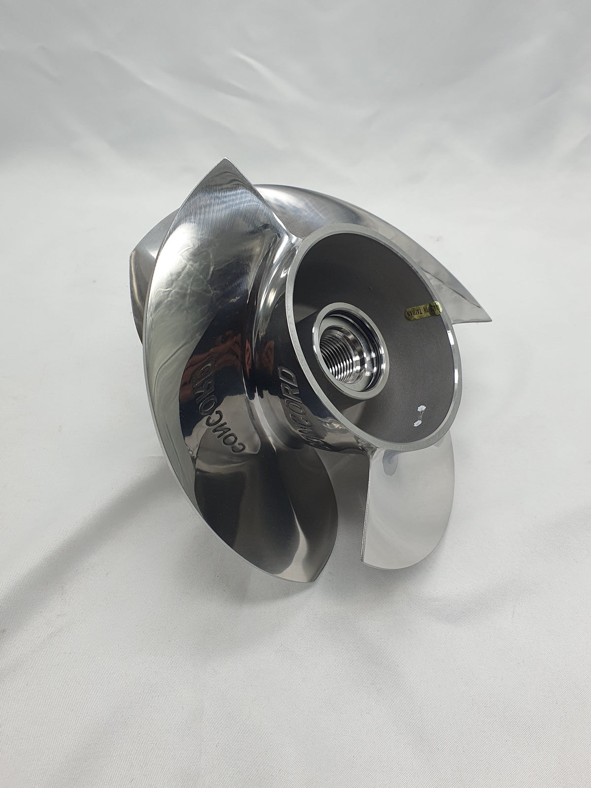 Solas SK-CD-12/17 impeller hub and blade detail