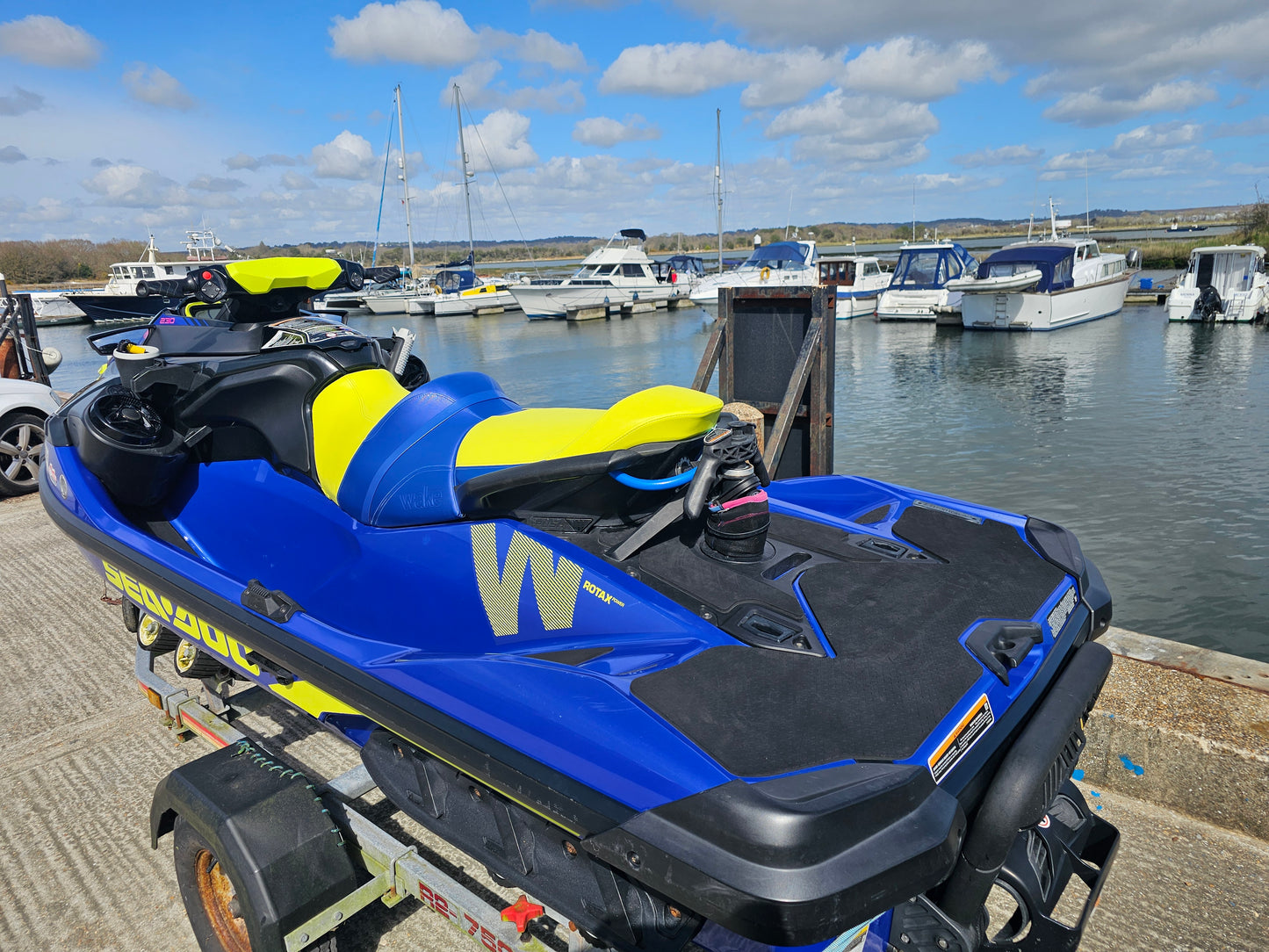 2020 Pre-owned Sea-Doo Wake Pro 230hp