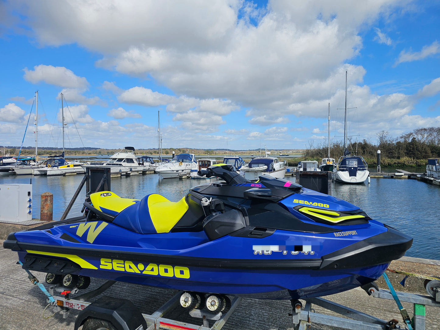 2020 Pre-owned Sea-Doo Wake Pro 230hp