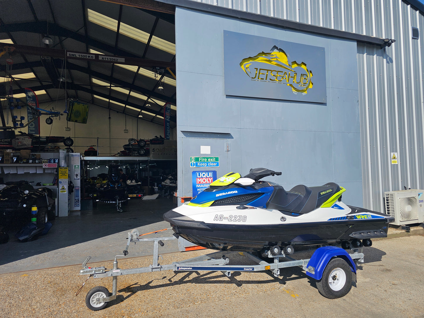 2016 Pre-owned Sea-Doo Wake Pro 215hp