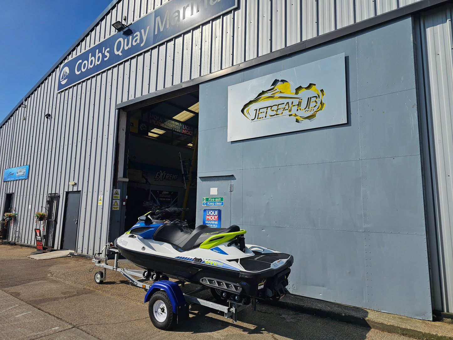 2016 Pre-owned Sea-Doo Wake Pro 215hp
