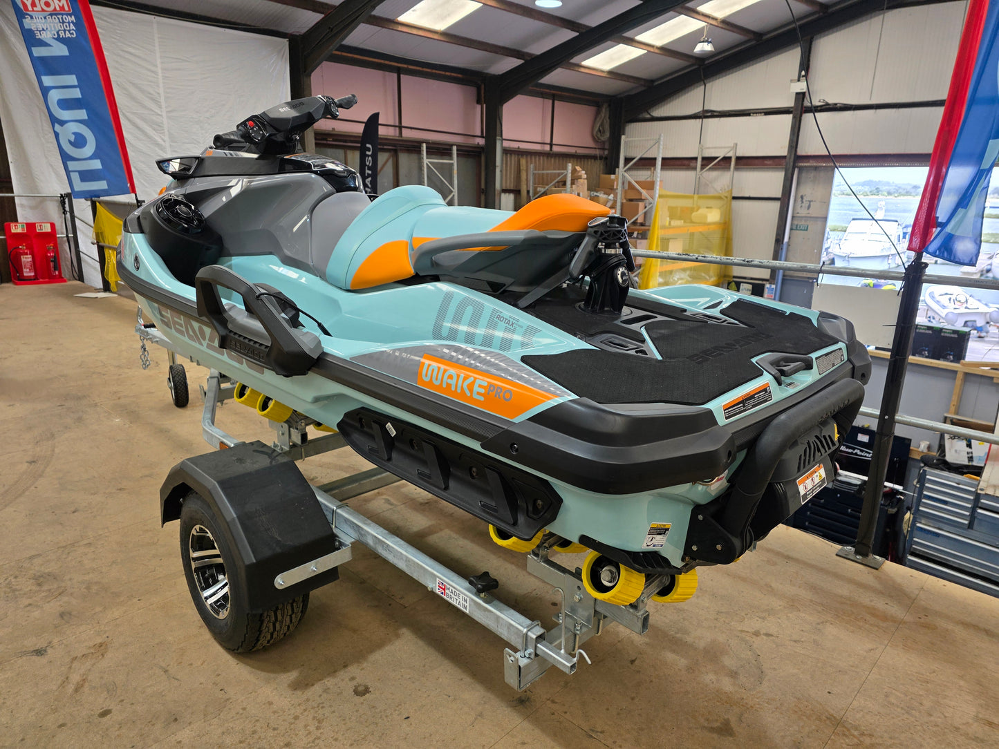 2022 Pre-owned Sea-Doo Wake Pro 230hp