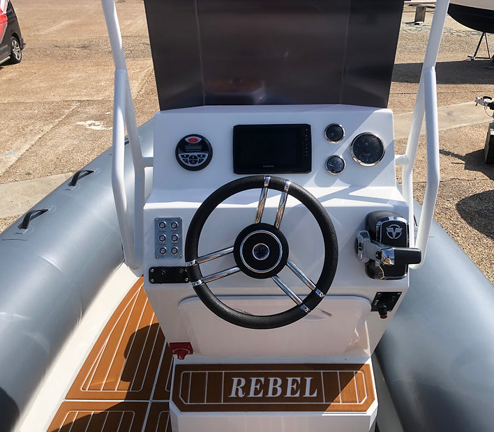 Rebel Riot Rib 560 - Full On Water Package