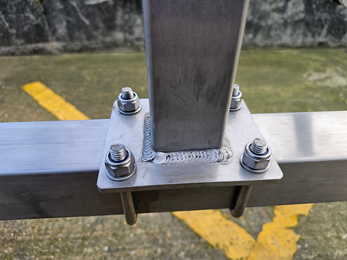 Extreme EXT750SS stainless steel jet ski trailer detail 10