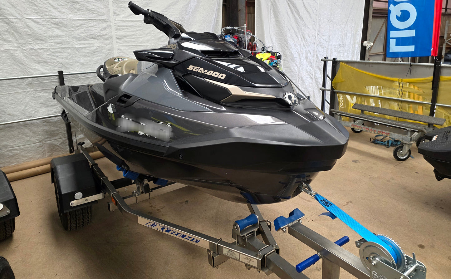 2022 Pre-owned Sea-Doo GTX Limited 300hp