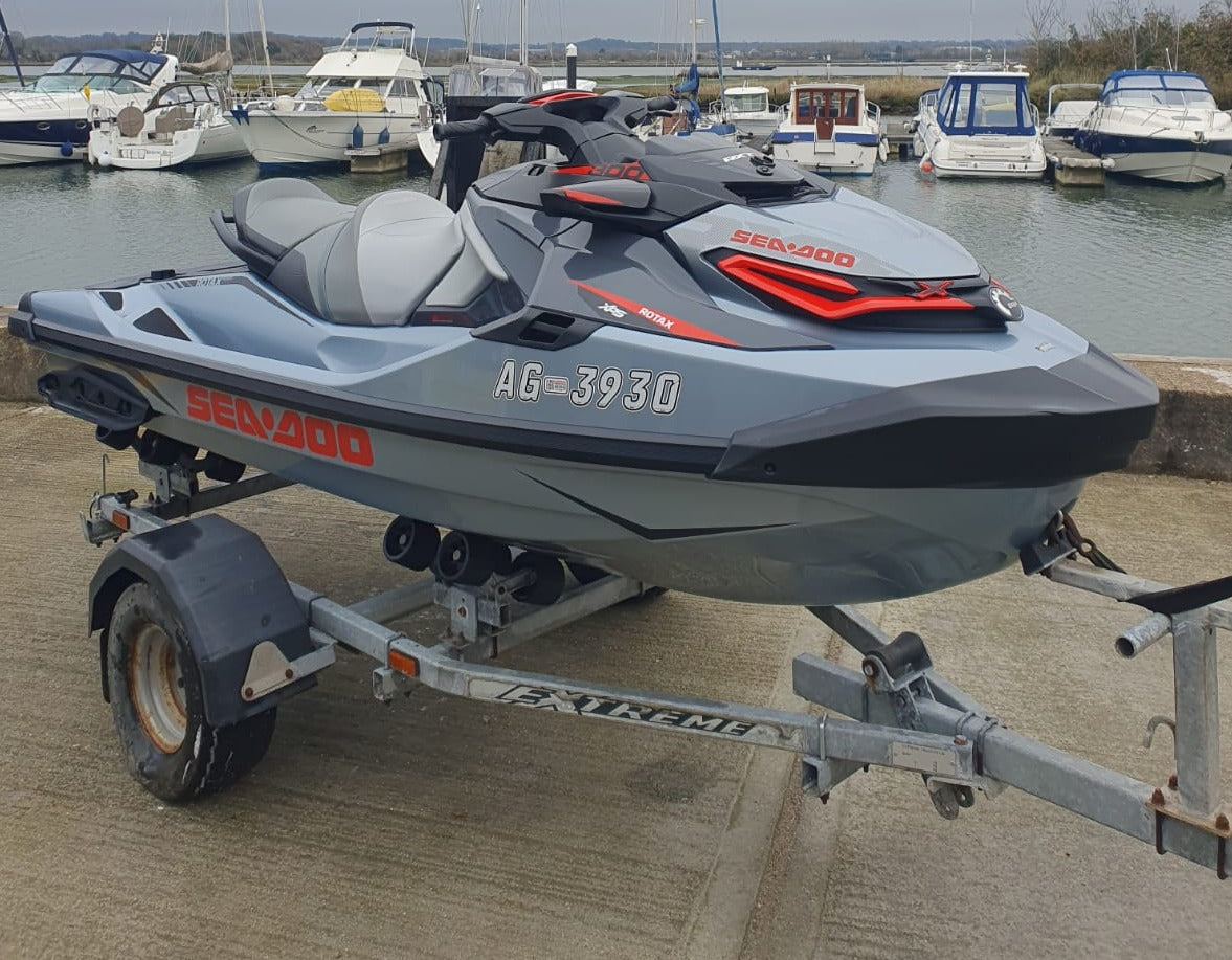 2018 Pre-owned Sea-Doo RXT-x 300hp