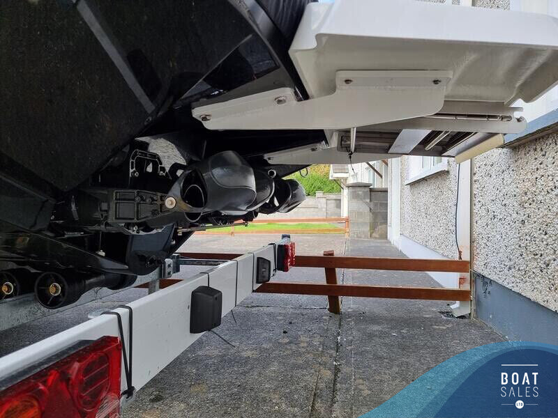 2021 Scarab 255 ID Wake Edition – Twin 250hp & Trailer – photo 6