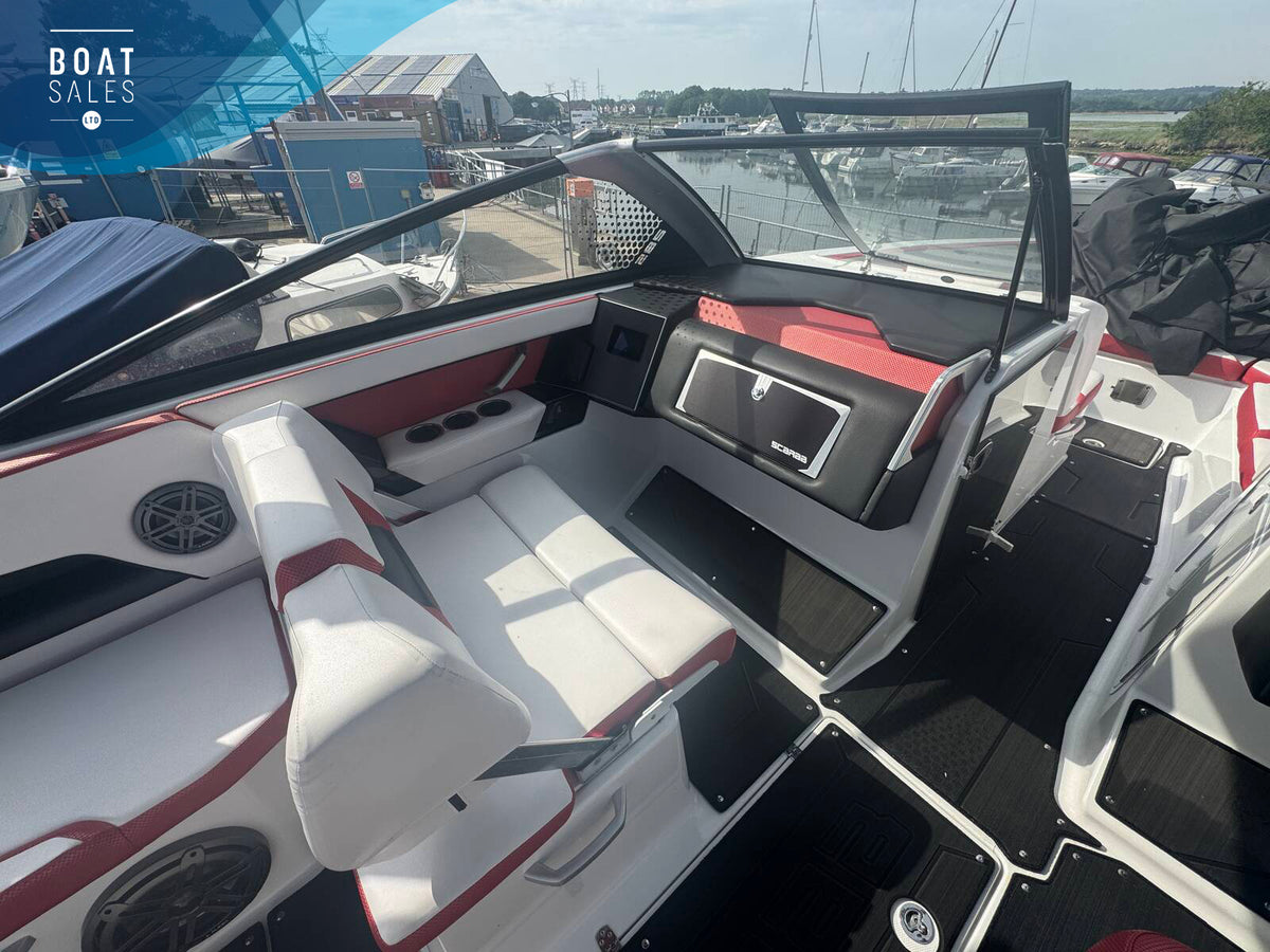 2023 Scarab 285 ID – Twin 230hp Jet Boat – photo 8