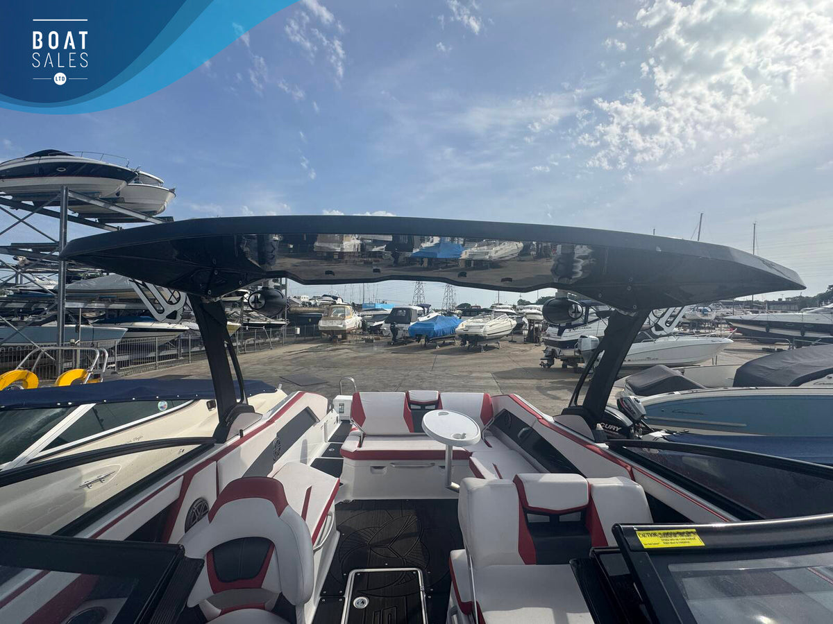 2023 Scarab 285 ID – Twin 230hp Jet Boat – photo 18