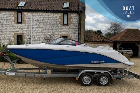 2015 Scarab 195 – 200hp Jet Boat & Trailer – photo 1