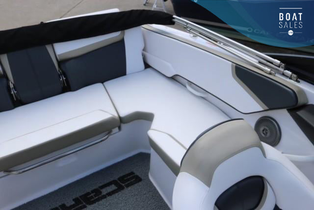 2015 Scarab 195 – 200hp Jet Boat & Trailer – photo 11