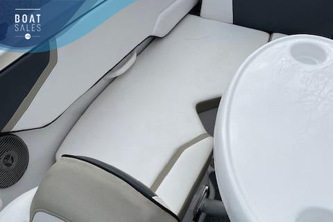 2015 Scarab 195 – 200hp Jet Boat & Trailer – photo 20